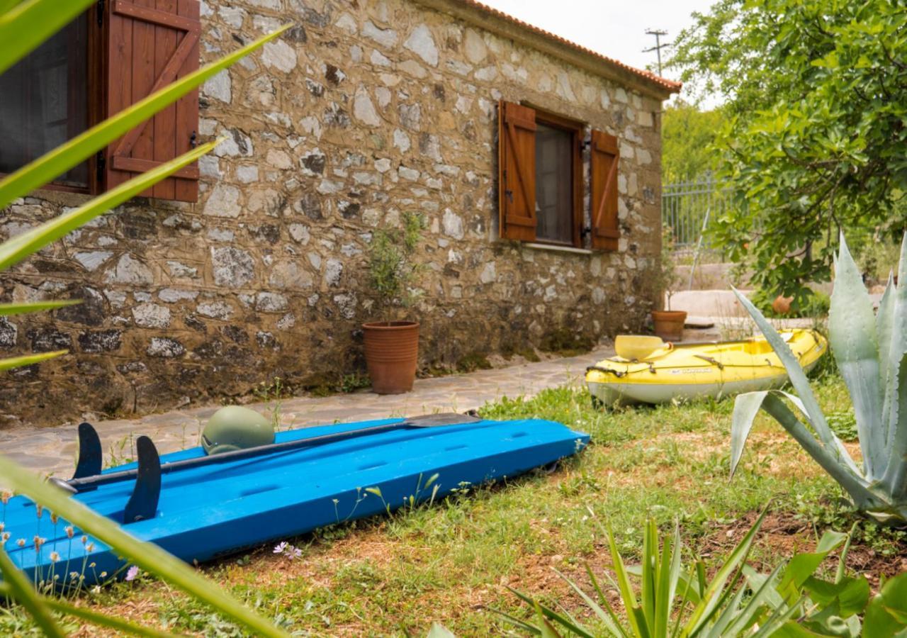 Santa Cruz Country Cottage Kallithea  Eksteriør billede