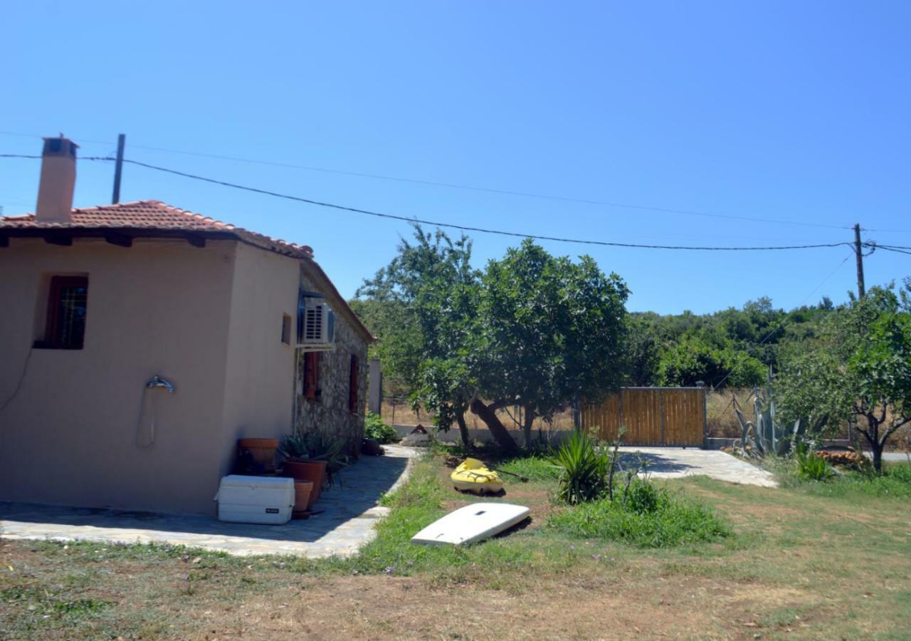 Santa Cruz Country Cottage Kallithea  Eksteriør billede