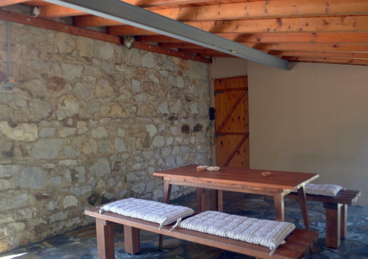 Santa Cruz Country Cottage Kallithea  Eksteriør billede
